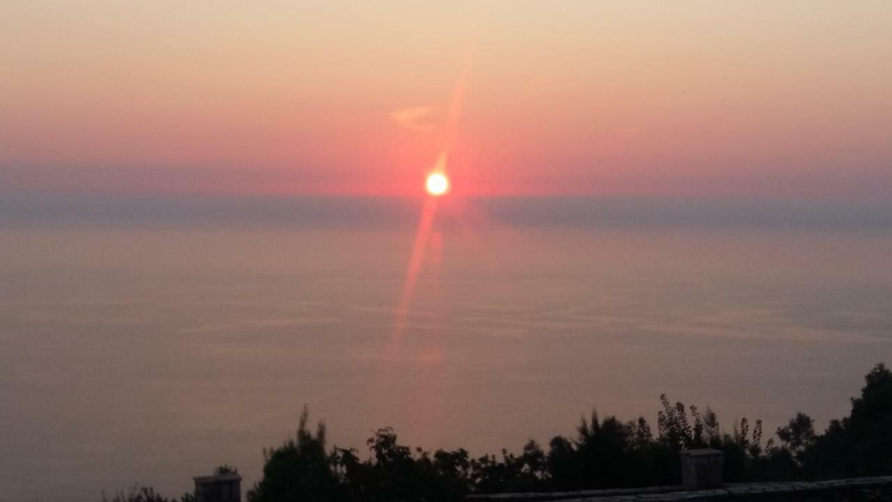 anerada / sun nature holidays Athanion Bagian luar foto